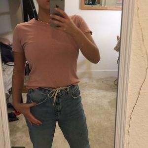 Brandi Melville’s T shirt